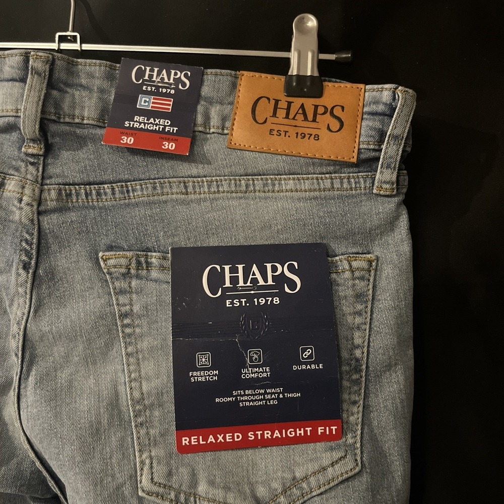 Chaps Freedom Soft Extra Stretch 30x30 Relaxed Straight Fit Jeans Canal‎ Wash - Picture 8 of 9